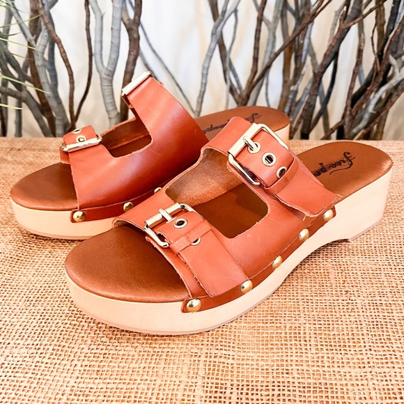 Free People Fiona Buckle Clogs Sandals Size 9 Brown - Picture 2 of 11